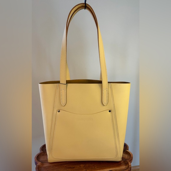 Portland Leather Large Juliette Tote Vanilla NWT - Picture 5 of 17
